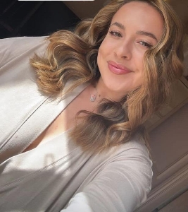 Mia kate